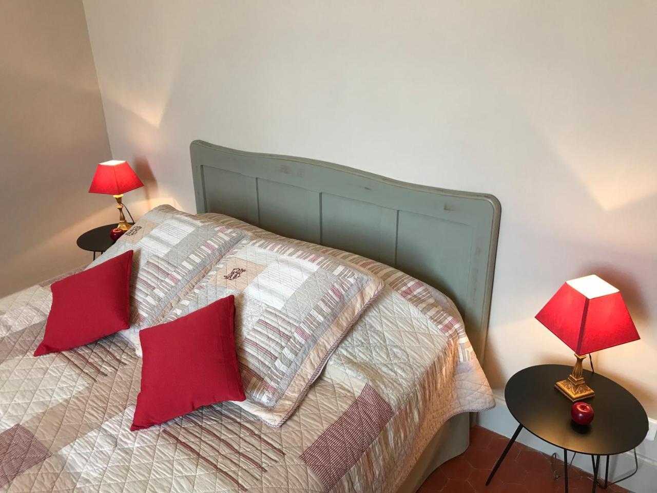 Bed and Breakfast Couleurs De Camargue Beauvoisin  Exterior foto