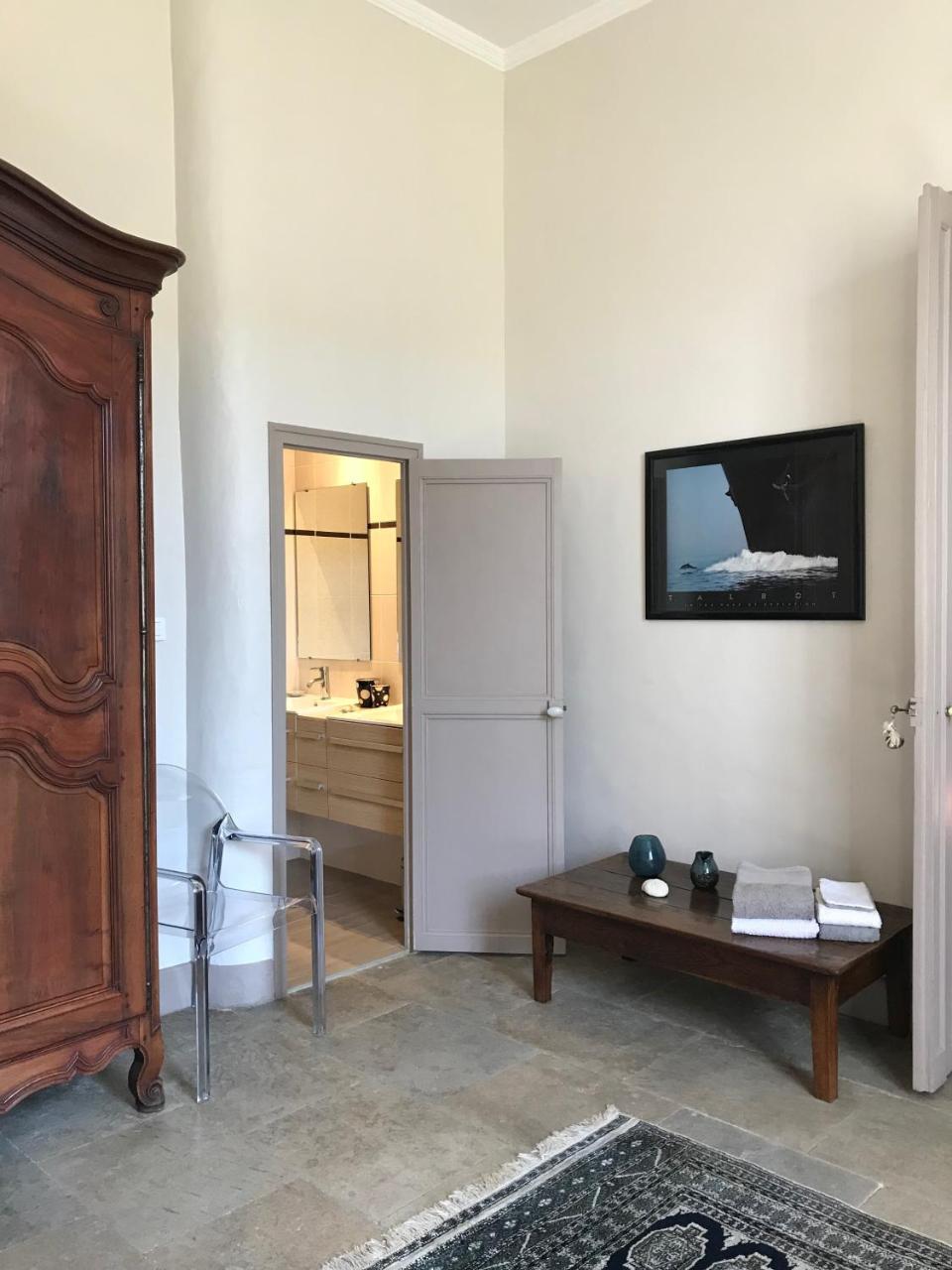 Bed and Breakfast Couleurs De Camargue Beauvoisin  Exterior foto