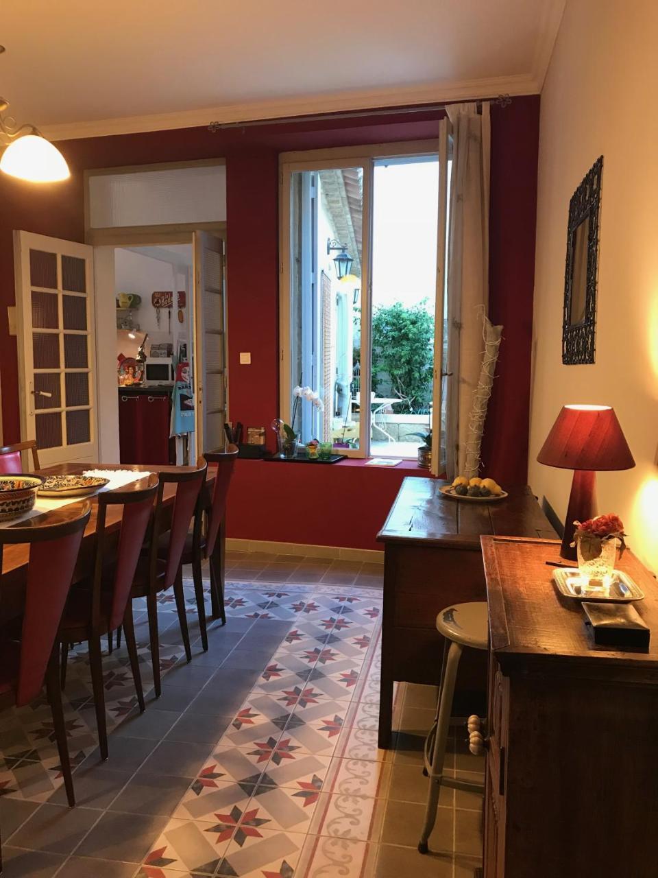 Bed and Breakfast Couleurs De Camargue Beauvoisin  Exterior foto